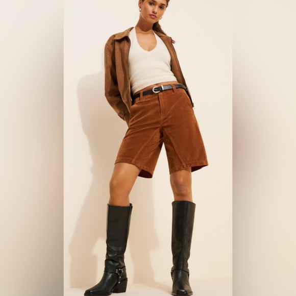 Free People Pants - We The Free Dylan Vegan Suede Long Shorts
Cinnamon color